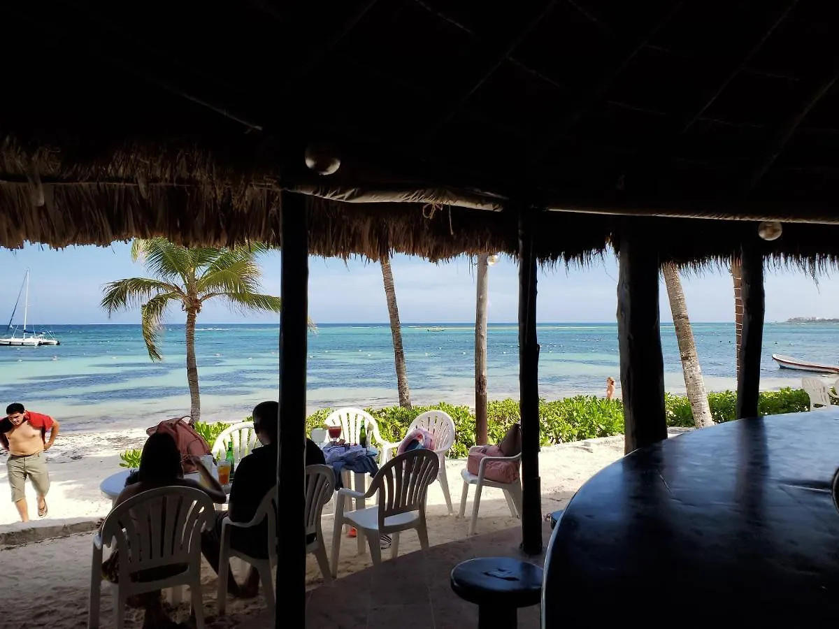 Hotel apartamentowy Riviera Maya Luxury Oceanfront Condo Akumal