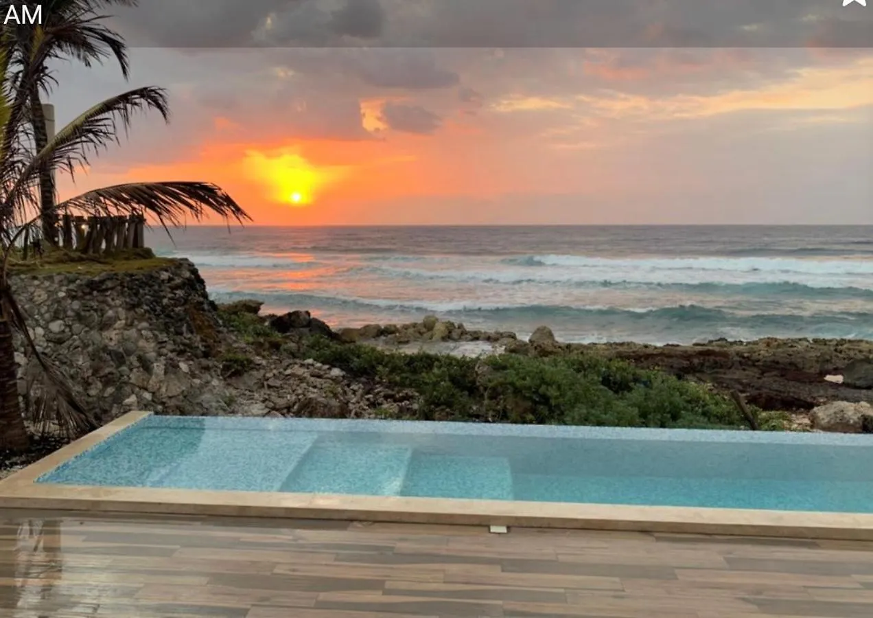 Aparthotel Riviera Maya Luxury Oceanfront Condo Akumal Mexiko